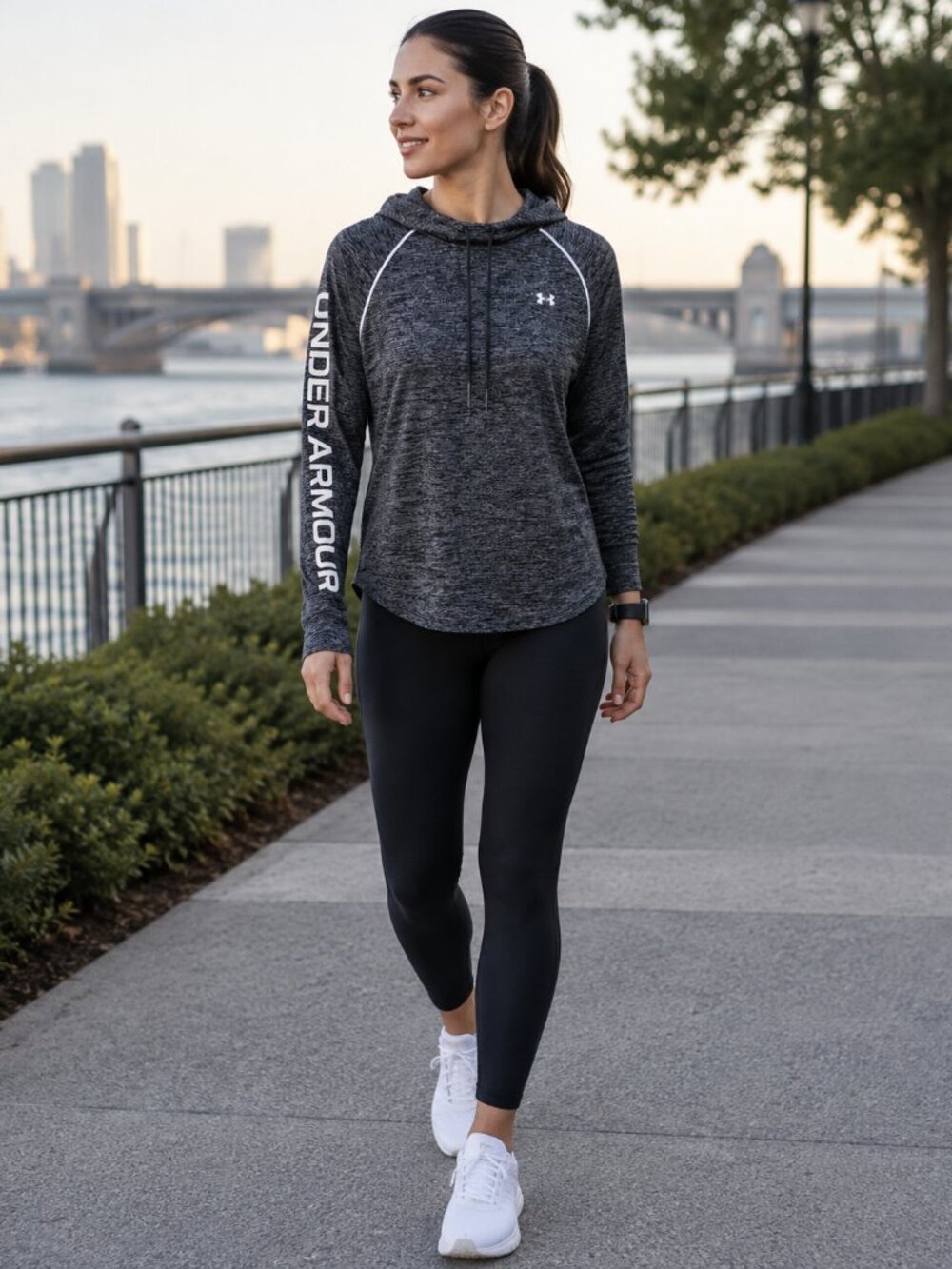 Under Armour Heathered Hooded Athletic Top Black Gray Size Large